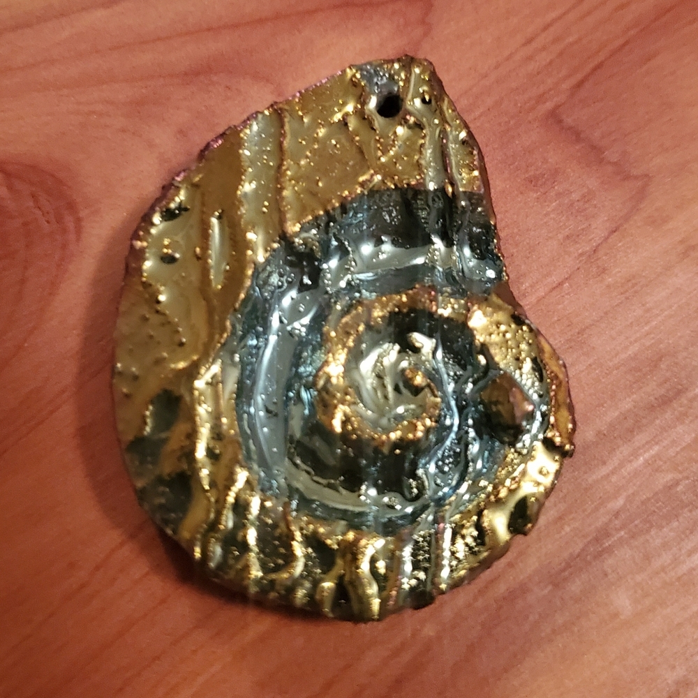 Metallic Rainbow Geode Style Pendant - Picture 2 of 2